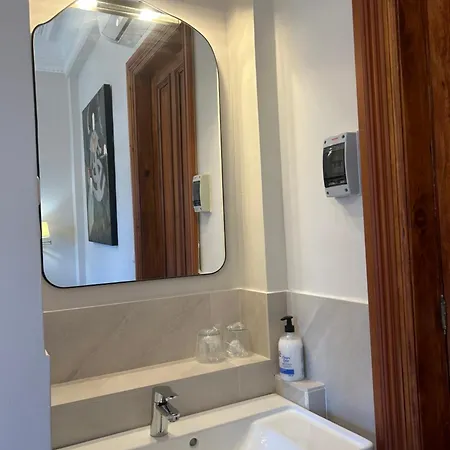 Pansiyon Guggenhome *