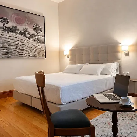 Guggenhome Homestay *